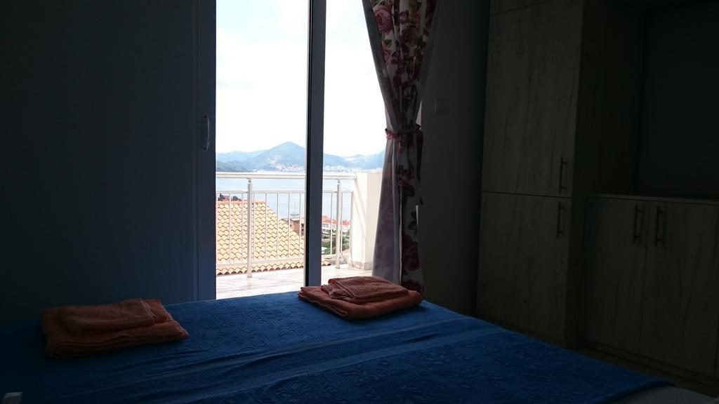 Apartments Vukovic Sveti Stefan Exterior foto